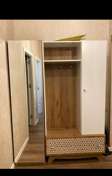Dolablar: Dehliz dolabi teze kimidi qiymet 130 azn unvan 4 cu mkr (6357)Nahide