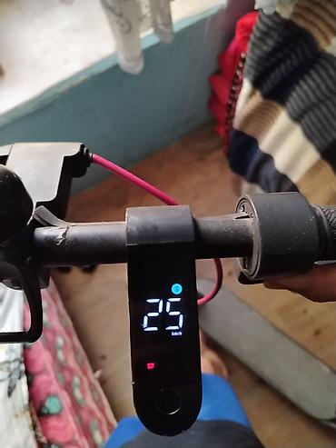scooter icaresi: İşlənmiş Elektrik samokat 9", 501 - 750 Vt, 16 - 25 km/s, Pulsuz çatdırılma — 2
