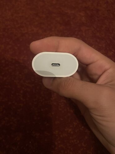 Şarj cihazları: Simsiz şarj cihazı Apple, 20 Vt, Yeni