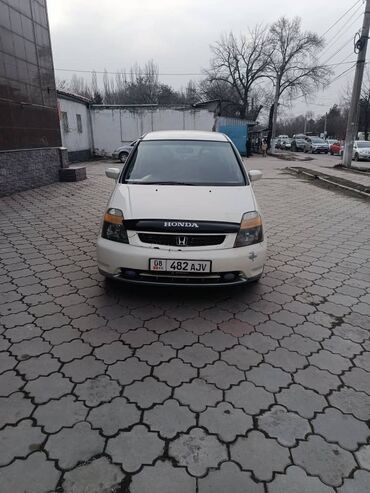 бус в горы: Honda Stream: 2001 г., 1.7 л, Автомат, Бензин, Бус