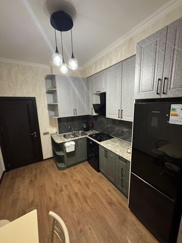 Yeni tikili: 3 otaqlı, Yeni tikili, 73 kv. m — 4