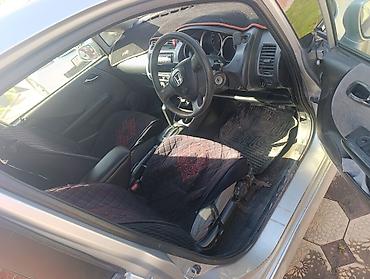 e klass: Honda Fit: 2002 г., 1.3 л, Автомат, Бензин, Хэтчбэк — 6