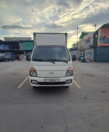 электромобиль neta: Hyundai Porter: 2018 г., 2.5 л, Автомат, Дизель, Фургон
