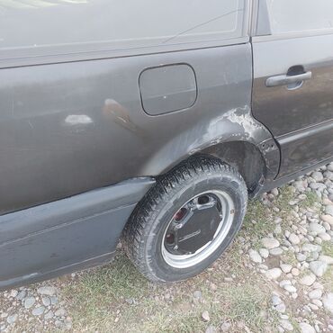 Volkswagen: Volkswagen Passat Variant: 1994 г., 2 л, Механика, Бензин, Универсал — 6