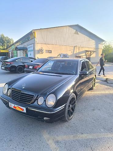 крыло мерс 210: Mercedes-Benz E-Class: 2000 г., 3.2 л, Автомат, Седан — 1