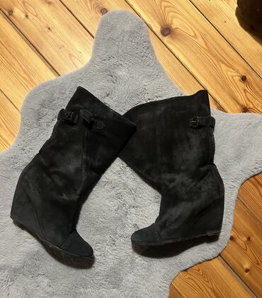 Gležnjače: Gležnjače, Balenciaga, 39 — 11