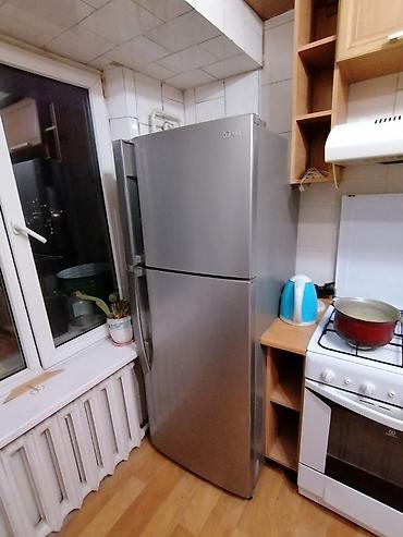 iphone 1q: Холодильник LG, Б/у, Двухкамерный, Total no frost, 60 * 171 * 63 — 2