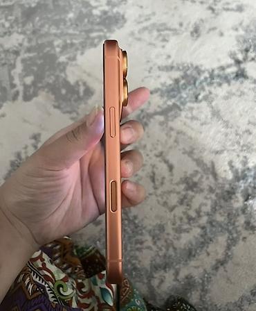 14 plus: IPhone 17 Pro, Б/у, 256 ГБ, Оранжевый, 100 % — 4