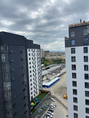 сдаю дом в канте: 1 комната, 52 м², Элитка, 14 этаж, ПСО (под самоотделку)