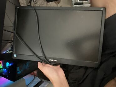 экран комп: Монитор, Philips, Б/у, LED, 18" - 19"