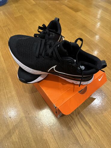 Кроссовки и спортивная обувь: Nike react infinity run fk 2 orginal krasovka
Eur 44
US 10