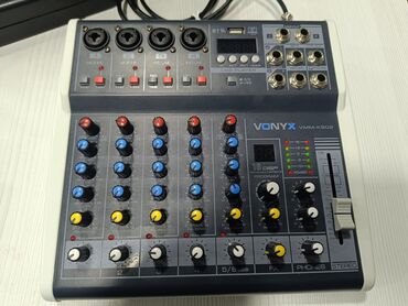 Mikşerlər: Vonyx VMM-K602 kompakt audio mikser Xüsusiyyətlər: - 4 ədəd MIC/LINE — 6
