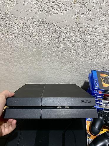 PS4 (Sony PlayStation 4): Ps 4 + 2 джойстика и fifa 18. Без торга! Состояние отличное, два — 5