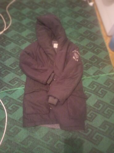 куртка женский короткий: Пальто, Зима, Короткая модель, Оверсайз, L (EU 40)