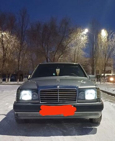 авто дым: Mercedes-Benz 260: 1988 г., 2.6 л, Механика, Бензин, Седан