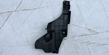 Крылья и комплектующие: Крепление крыла Заднее правое Lexus, 2021 г., Новый, Оригинал — 2