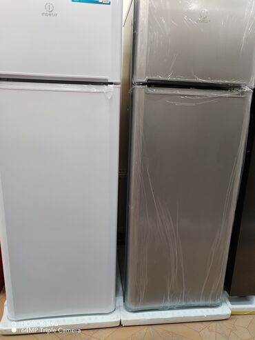 indesit soyuducu soyutmur: Новый Холодильник Indesit, De frost, Двухкамерный, цвет - Белый