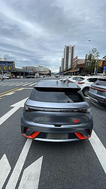 byd дельфин: BYD Dolphin: 2022 г., Электромобиль, Хэтчбэк — 2