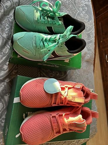 Кроссовки и спортивная обувь: Кроссовки PUMA оригинал с Америки - Модели: на фото две пары. 1) — 9