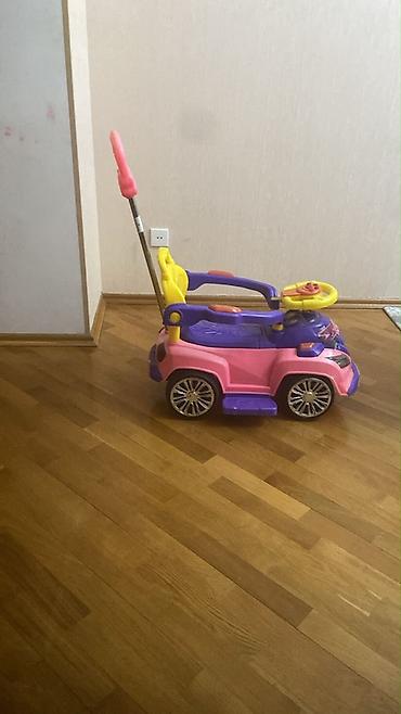 Uşaq üçün sürülən/itələnən avtomobil oyuncaq - Rənglər lalafo.az -da Uşaq üçün sürülən/itələnən avtomobil oyuncaq - Rənglər