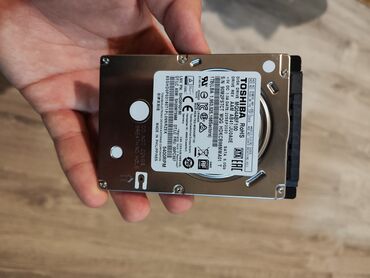 hdd yaddaş: Daxili Sərt disk (HDD) Toshiba, 1 TB, 5400 RPM, 2.5", İşlənmiş