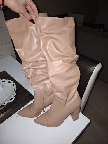 kozne letnje cizme: High boots, 39