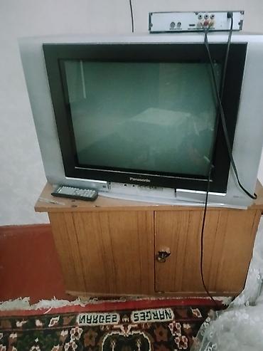 Телевизор Panasonic (кинескопный) и тумба