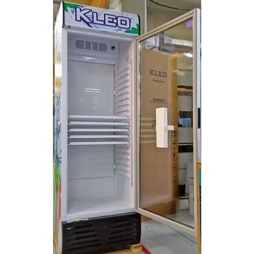 оборудование для розлива пива из кег: Продается витринный холодильник.Обьем 550 высота 2метра.В хорошем