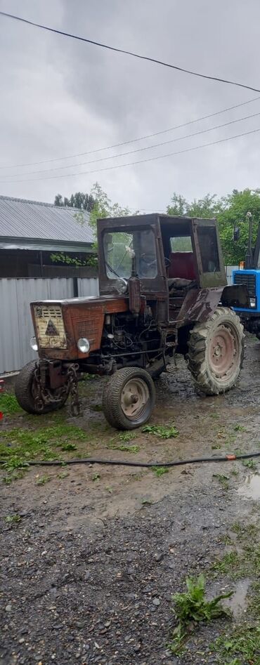 aqrar kend teserrufati texnika traktor satış bazari: Traktor 1987 il, motor 1.8 l, İşlənmiş
