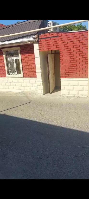 Uzunmüddətli kirayə evlər: 40 kv. m, 1 otaqlı, İnternet, Qaz, Telefon -da lalafo.az — 3 Uzunmüddətli kirayə evlər: 40 kv. m, 1 otaqlı, İnternet, Qaz, Telefon — 3