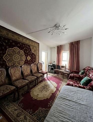 Продажа коттеджей и домов: 🏡 Продается полдома в Рабочем городке! 🏡 📐 Площадь участка: 2.8 сотки — 24