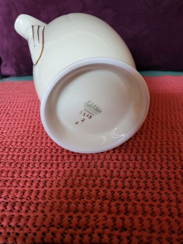 Čajnici: Bokal nov 1929 do 1972god. Edelstein Bavaria. Perfektan rad,bokal u — 12