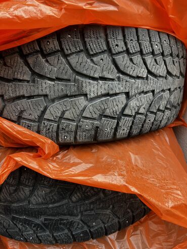омск шина: Шины 285 / 65 / R 17, Зима, Б/у, Комплект, Внедорожные (АТ/МТ), Корея, Hankook