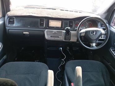 Honda: Honda Stepwgn: 2005 г., 2 л, Автомат, Газ, Минивэн — 6