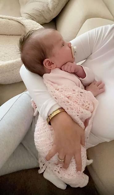 ночная няня бишкек: Няня, которой можно доверить самое дорогое👶🏻🍼🩷 я молодая няня — 1