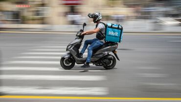 Tikiş: Moto-kuryer tələb olunur, Ayda 2 dəfə ödəniş, 1 ildən az təcrübə