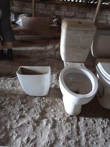 bacoklar: İşlənmiş, Unitaz, Monoblok, Kredit yoxdur, Ödənişli çatdırılma
