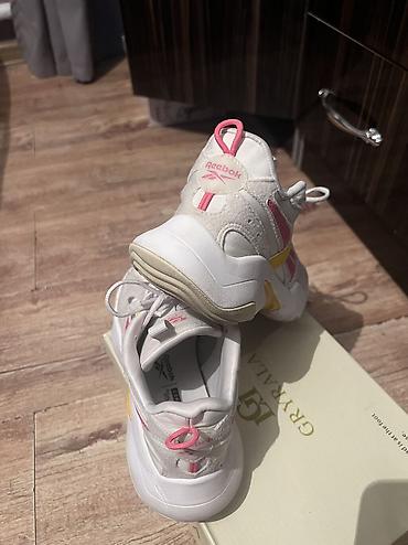 кросы: Кроссовки, 37, Reebok, Б/у, цвет - Белый — 7