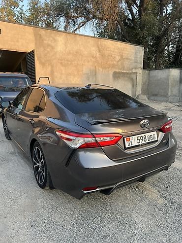 corolla 2018: Toyota Camry: 2019 г., 2.5 л, Автомат, Бензин, Седан — 3