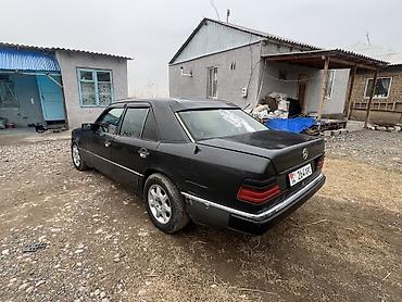 Mercedes-Benz: Mercedes-Benz W124: 1991 г., 2.3 л, Механика, Бензин, Седан — 4