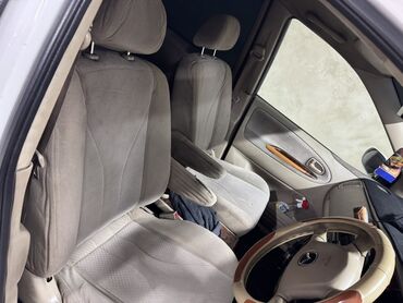 Mazda: Mazda MPV: 2004 г., 2.3 л, Автомат, Газ, Минивэн — 8