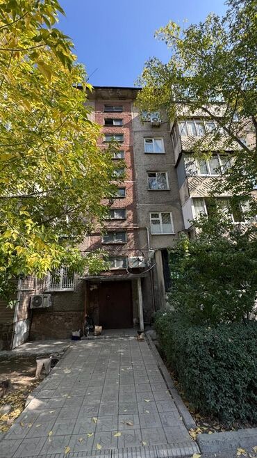 купить квартиру в бишкеке в ипотеку: 2 комнаты, 44 м², 104 серия, 3 этаж, Косметический ремонт