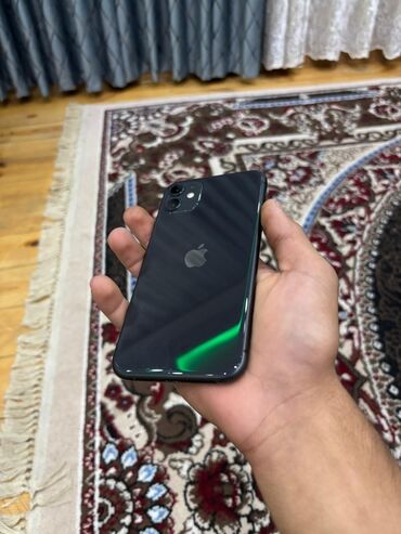 Kimya: IPhone 11, Qara, Face ID