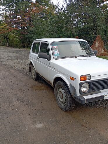 avto ru az: VAZ (LADA) 4x4 Niva: 0.8 l | 1986 il 28000 km Sedan