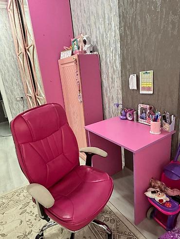 komod satilir: Qız uşağı üçün mebel dəsti Tərkibi: - Çarpayı – ölçü: 1.95 x 0.90 m — 7