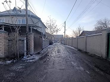 Продажа коттеджей и домов: Продаётся/сдаётся капитальный двухэтажный дом городского типа с — 3