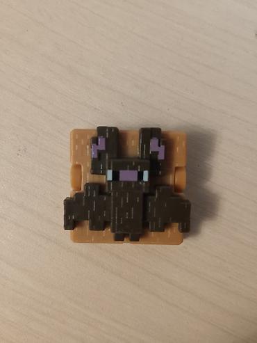 oyuncaq tapancalar: Minecraft Kinder Yarasa Fiquru — 1