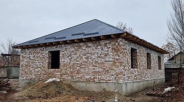 Продажа коттеджей и домов: В Сокулуке продается недостроенный кирпичный дом 120 кв — 3