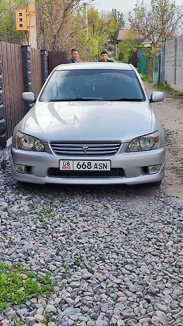 Toyota: Toyota Altezza: 2000 г., 2 л, Автомат, Бензин, Седан — 4