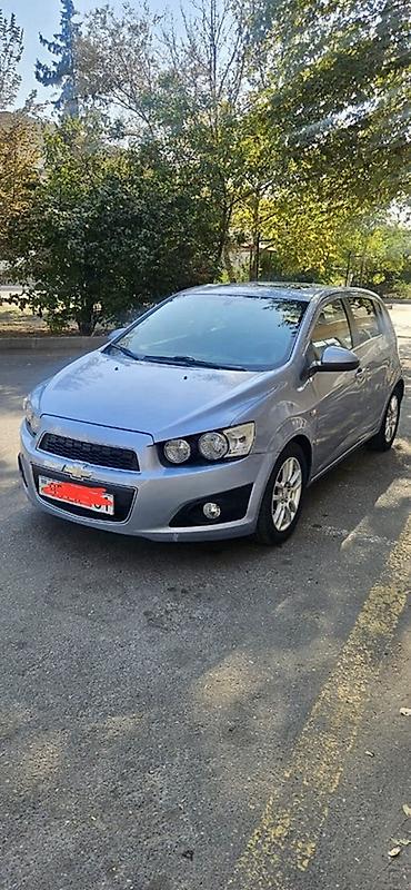 prado satisi: Chevrolet Aveo: 1.6 l | 2012 il 178880 km Hetçbek — 1